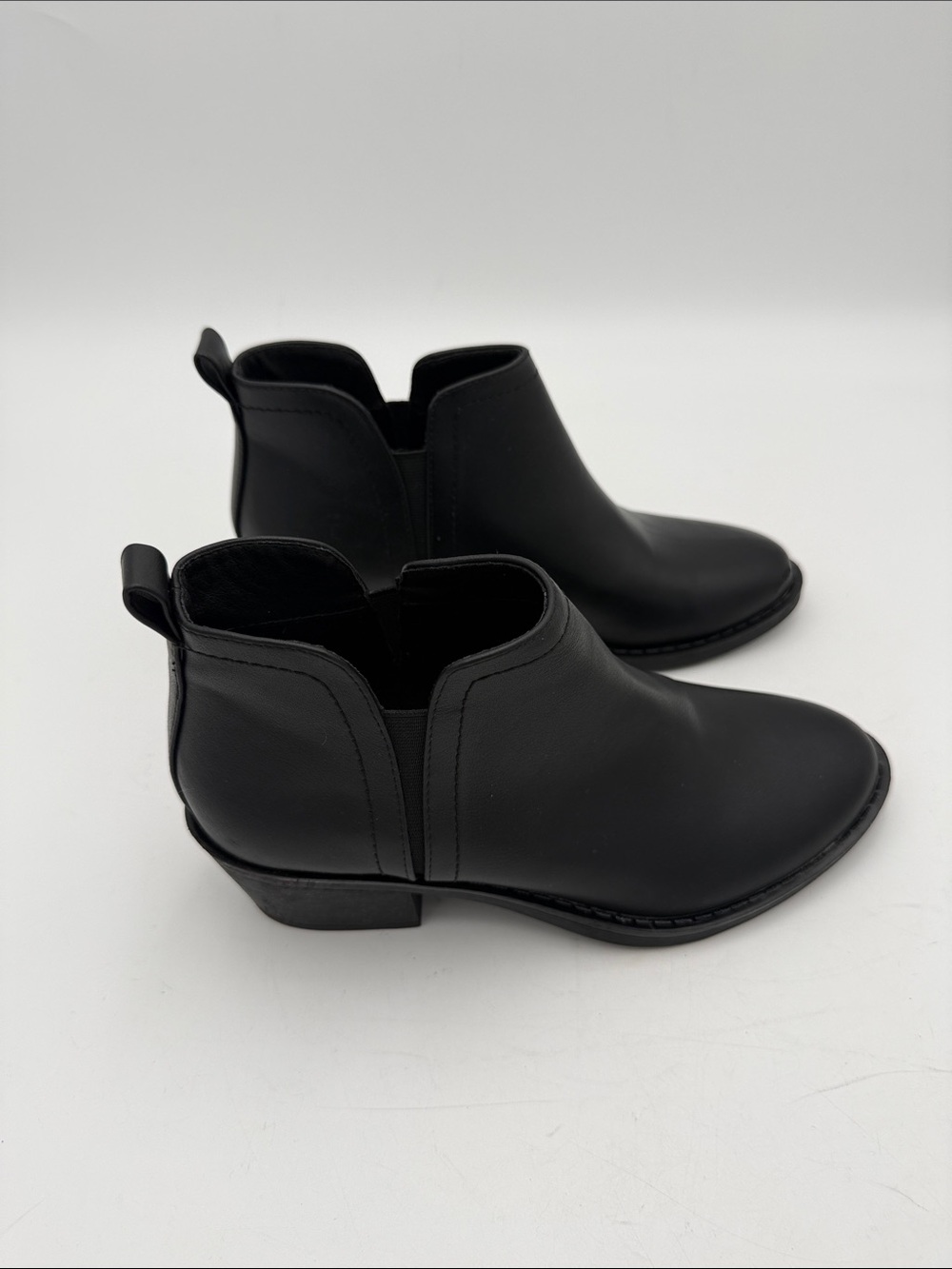 Rocket Dog Black Chelsea Ankle Booties Women 8.5 pull on office casual fall y2k